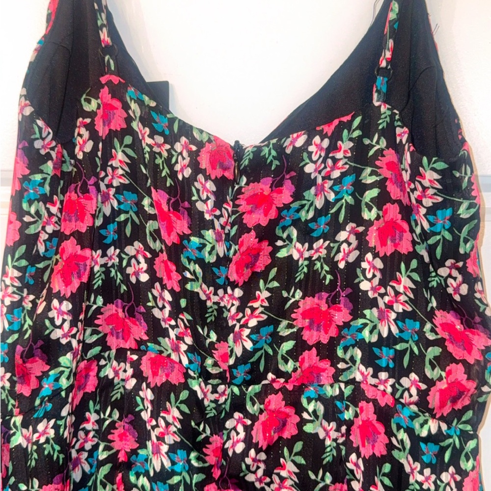 Lulu Floral Ruffle Dress - Picture 6 of 8